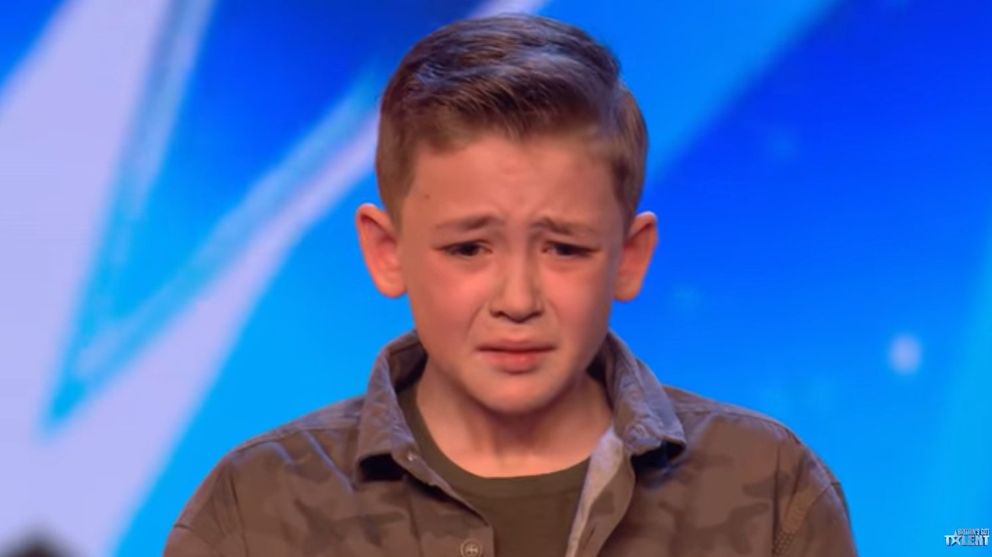 An autistic boy delivered a flawless rendition of Michael Jackson’s hit, moving the judges to tears with his remarkable performance.