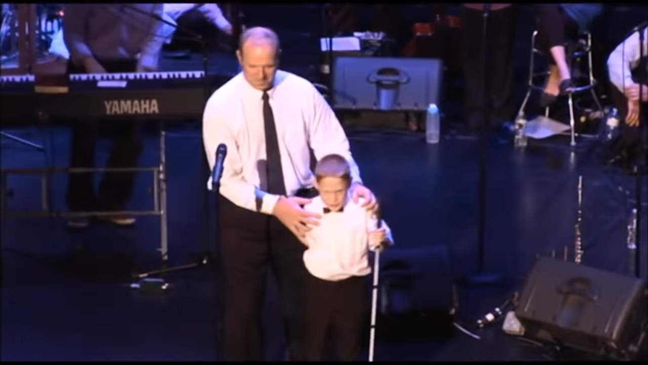 “A 10-year-old boy, blind and autistic, captivates listeners with his astonishing voice!”