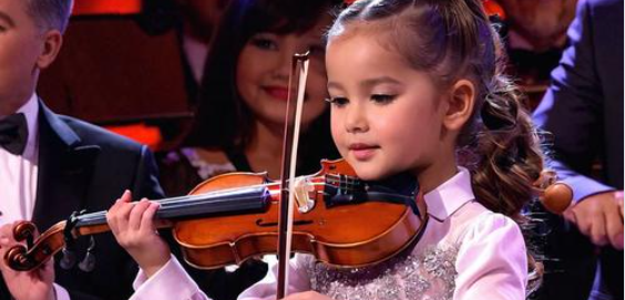 Five-year-old Youlan Lin’s breathtaking violin performance on Spain’s Got Talent earned her the coveted Golden Buzzer, marking an extraordinary achievement that captivated audiences worldwide.