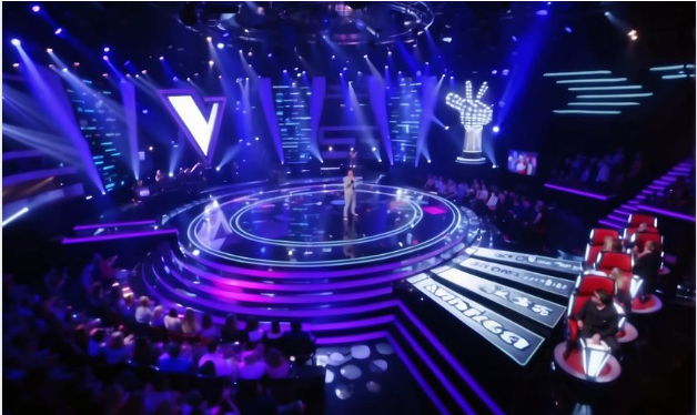 Man Takes Stage On “The Voice” And Floors Everyone With His Version Of “Unchained Melody”