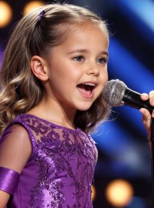 A Couple of Notes And The Judges Jumped From Their Seats. A girl dared to sing one of the heaviest songs in the world. Watch video in comment below